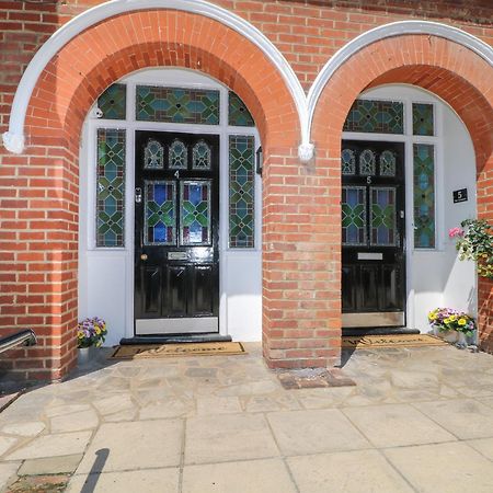 Ferienwohnung 1 The Charleston Seaford Exterior foto